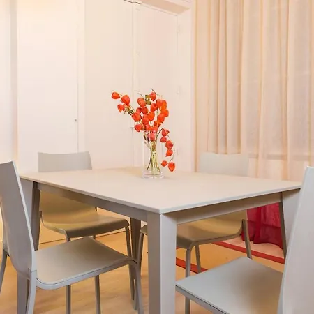 Apartment Saint Germain - Pont Neuf City Apartment